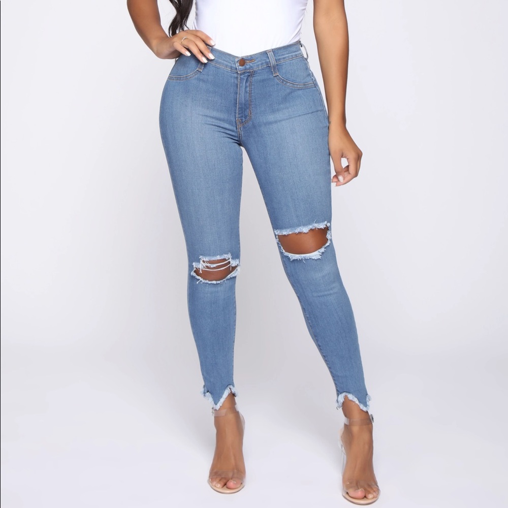 Fashion nova High rise fray skinny jeans